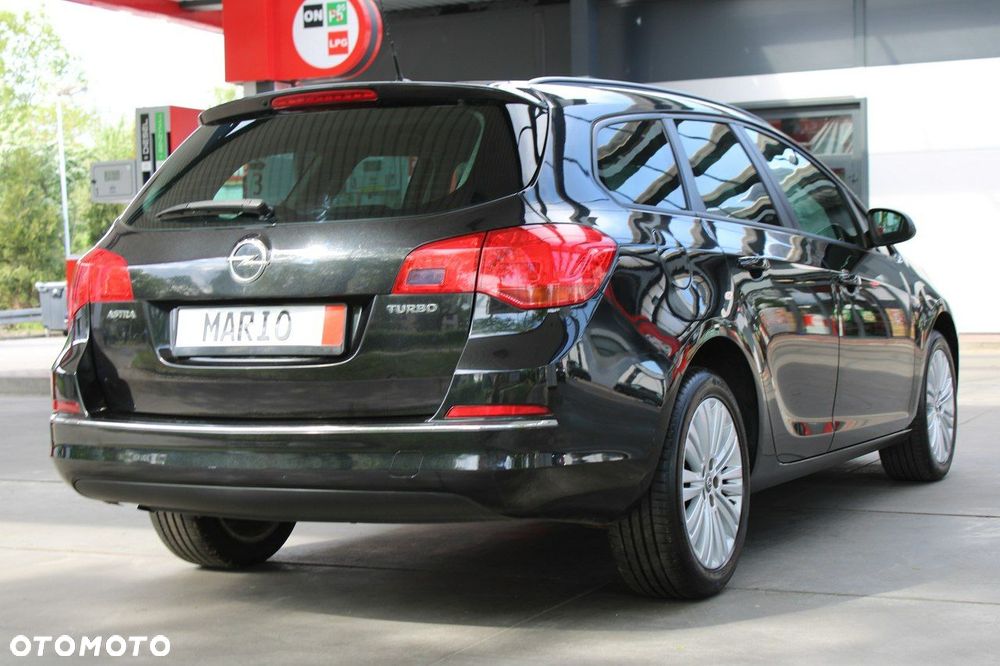 Opel Astra 1.4 Turbo Cosmo - 37