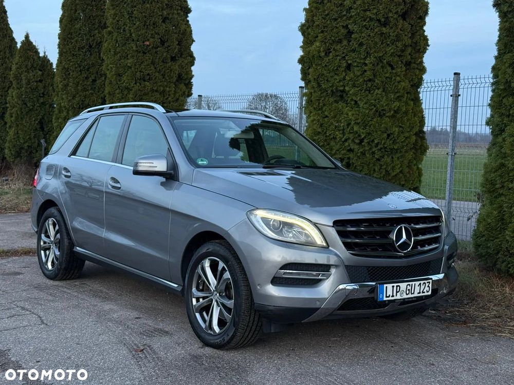 Mercedes-Benz ML 350 BlueTEC 4MATIC 7G-TRONIC - 7