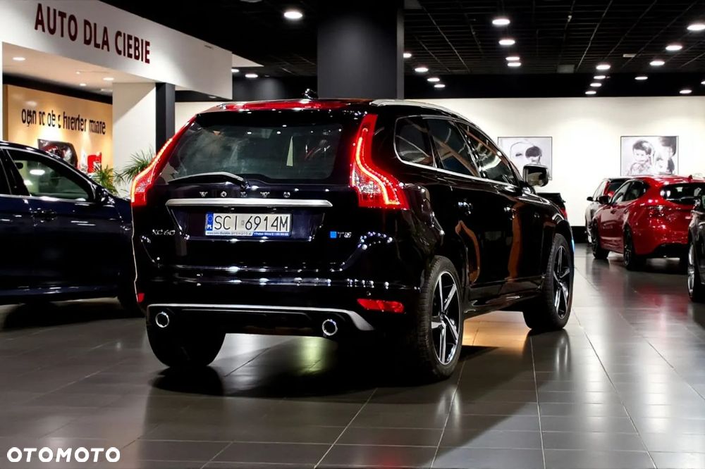 Volvo XC 60 T5 Drive-E R-Design Summum - 5