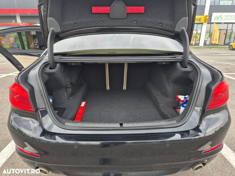BMW Seria 5 520d xDrive AT - 7
