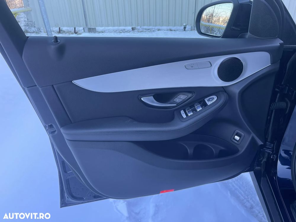 Mercedes-Benz GLC - 9