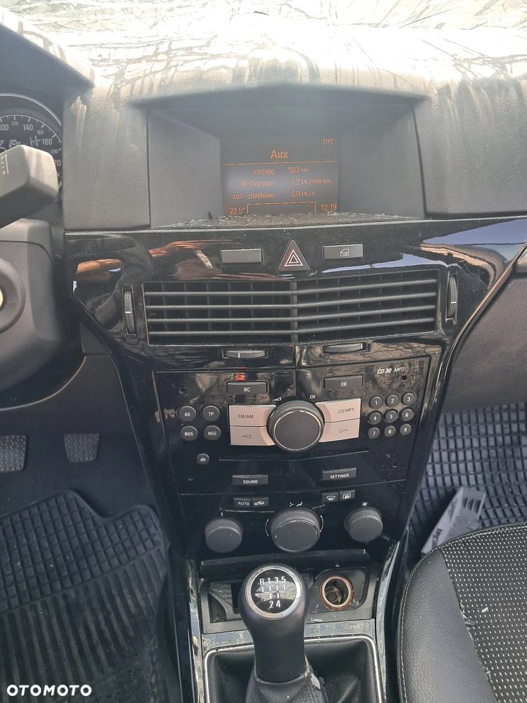 ❌Dawca części ❌ OPEL ASTRA H 2009 HB 1.4 16V KOD LAK: Z20R - 10