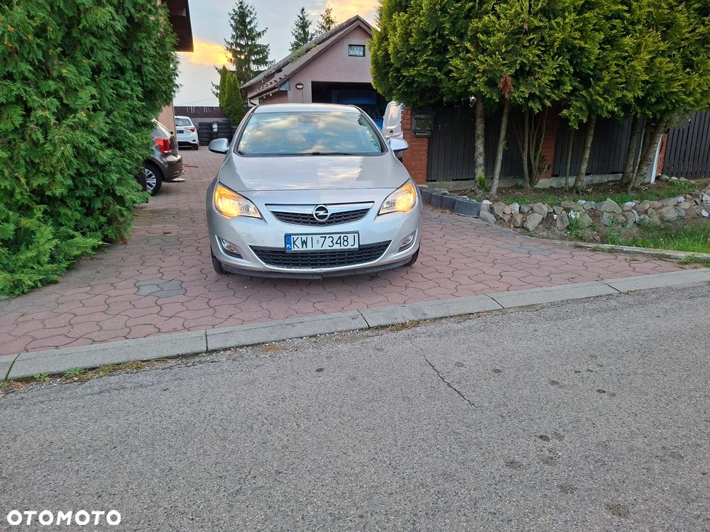 Opel Astra - 10