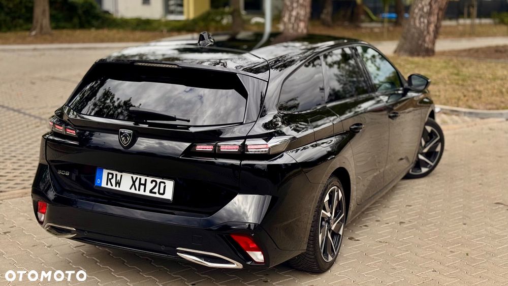 Peugeot 308 BlueHDi 130 EAT8 Allure - 15