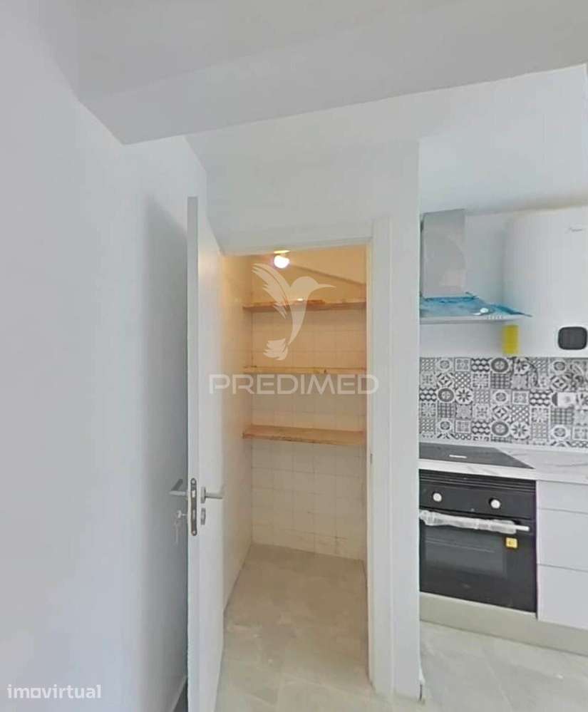 Apartamento T2 em Pero Pinheiro - Sintra - Grande imagem: 2/6