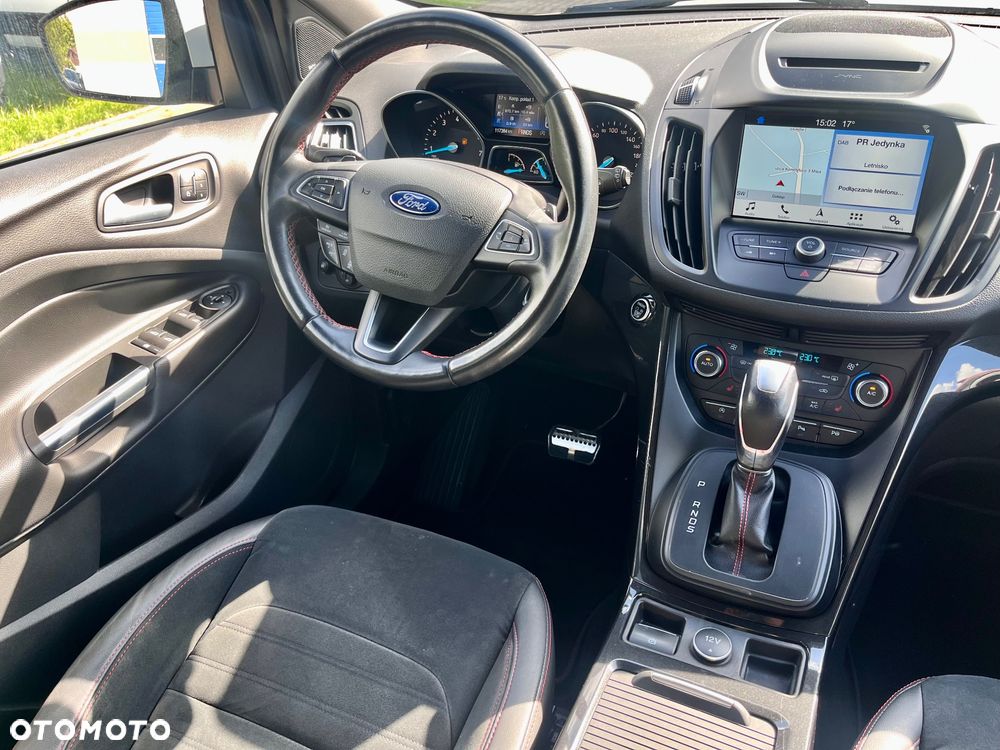 Ford Kuga 1.5 EcoBoost 4x4 ST-Line - 14
