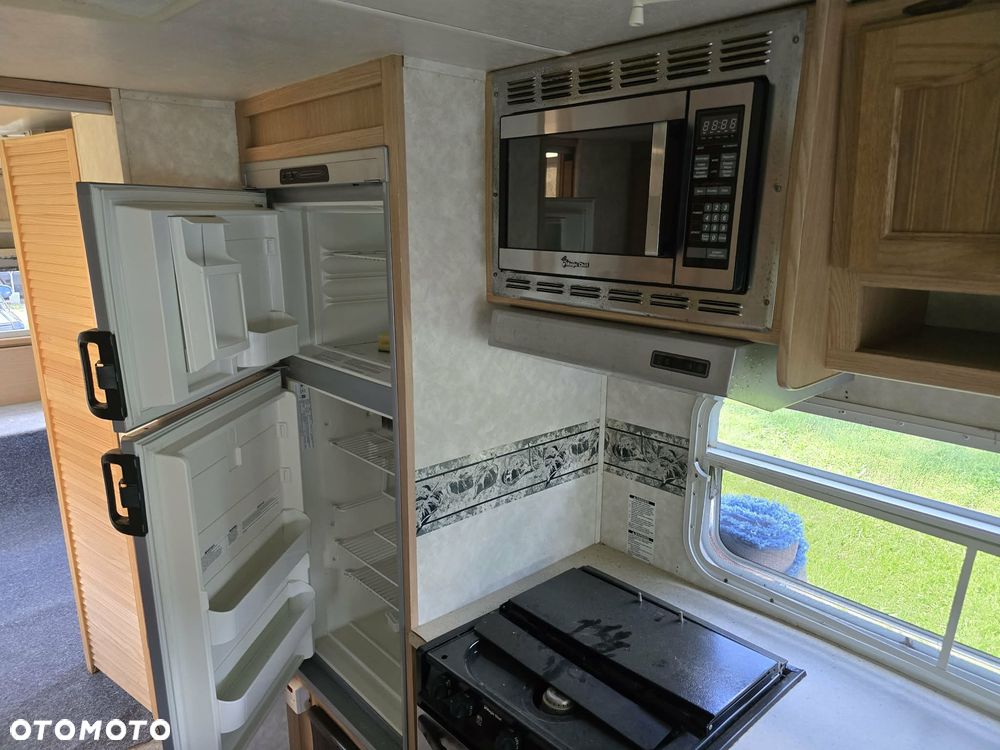 Airstream Forest river Grand Surveyor gs280 Slideout amerykańska przyczepa kempingowa XL mieszkalna dom holenderski całoroczna - 8