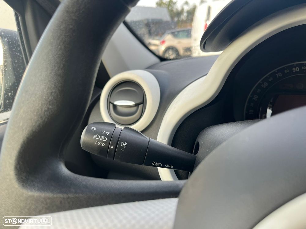 Renault Twingo 1.0 SCe Intens - 18