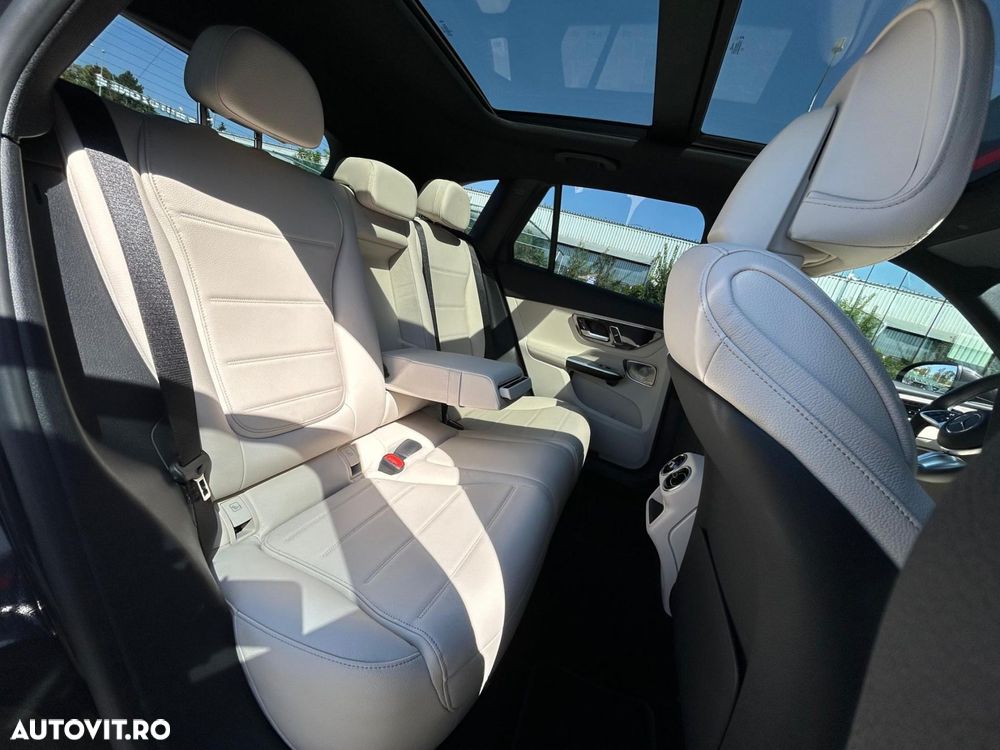 Mercedes-Benz GLC 300 e 4Matic 9G-TRONIC Exclusive - 18