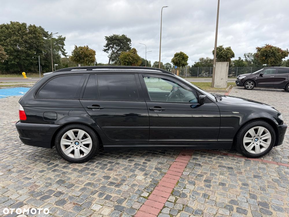 BMW Seria 3 318i - 6