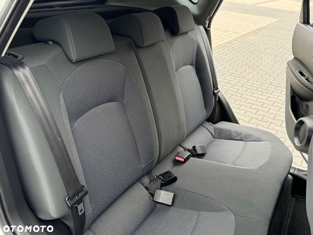 Nissan Qashqai 1.5 dCi DPF acenta - 29