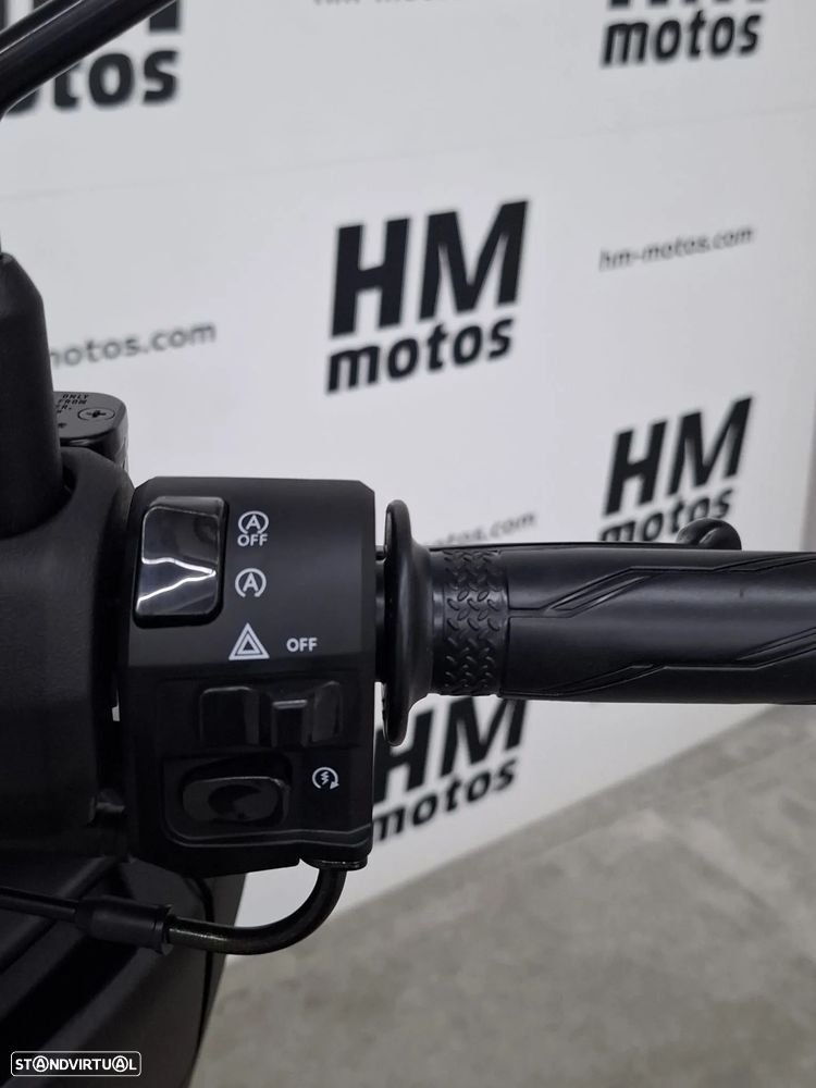 Yamaha NMAX 125 - 8