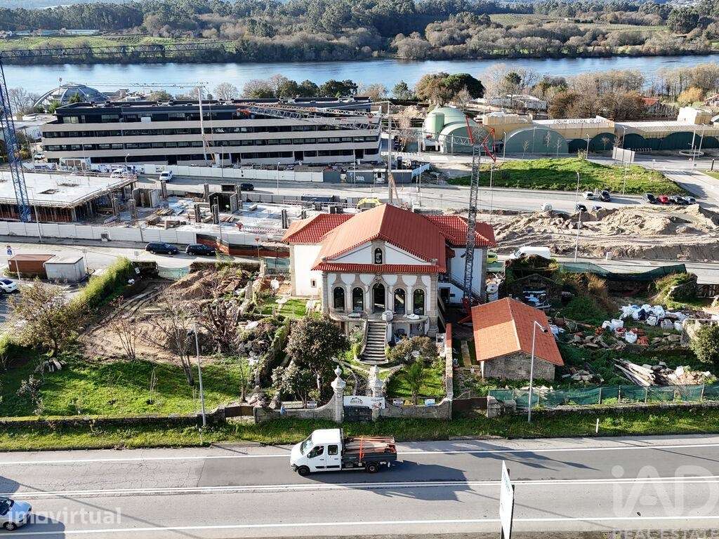 Apartamento T5 em Vila Nova de Cerveira e Lovelhe de 308 m2 - Grande imagem: 4/15