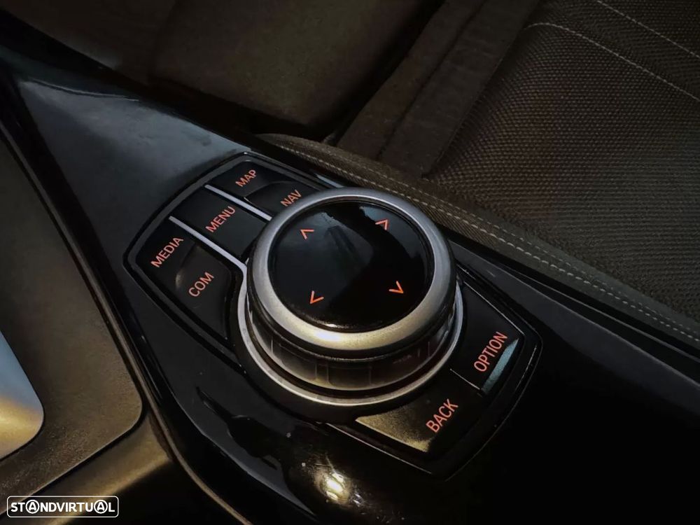 BMW 116 d Line Sport Auto - 16