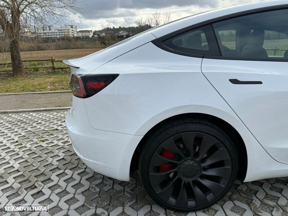 Tesla Model 3 Long Range AWD Dual Motor Performance - 16