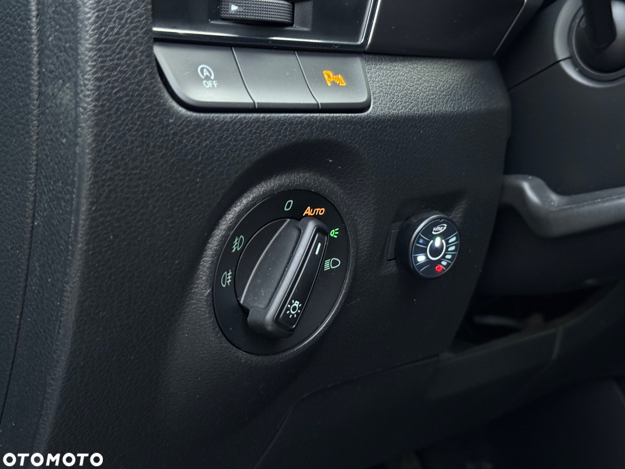 Skoda Fabia 1.0 MPI Soleil - 11