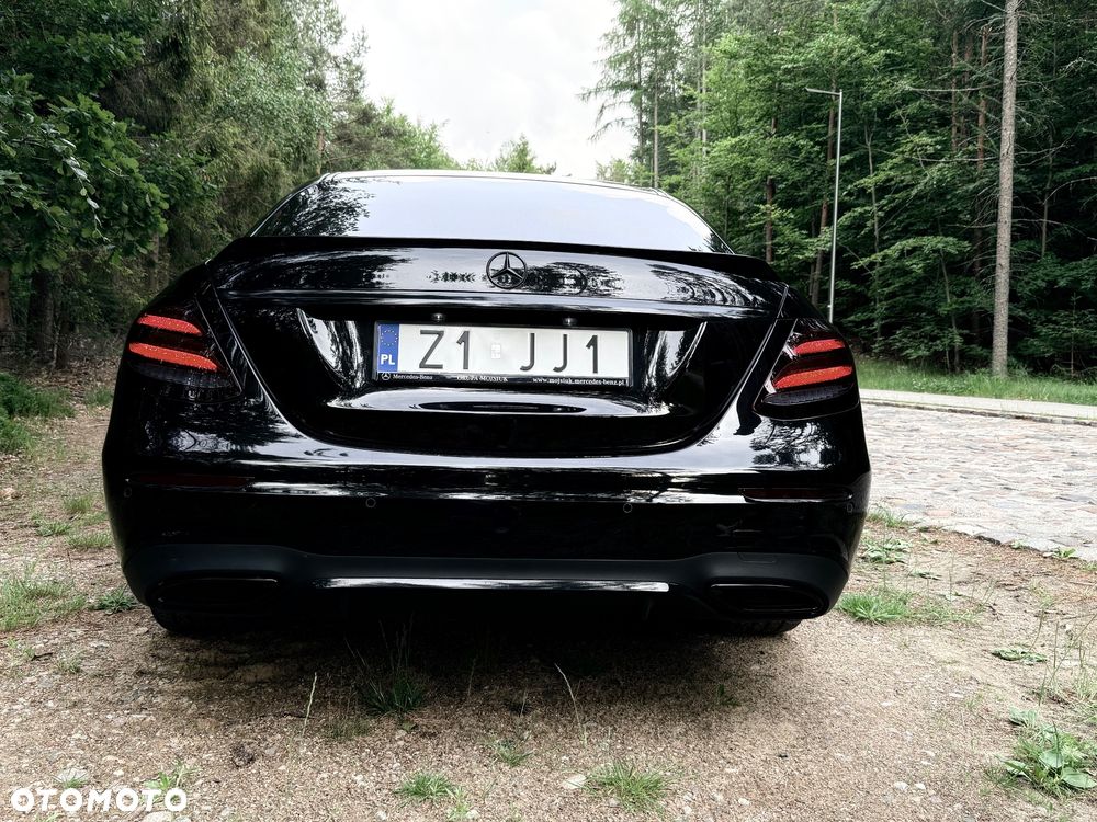 Mercedes-Benz Klasa E 220 d 4-Matic 9G-TRONIC - 5