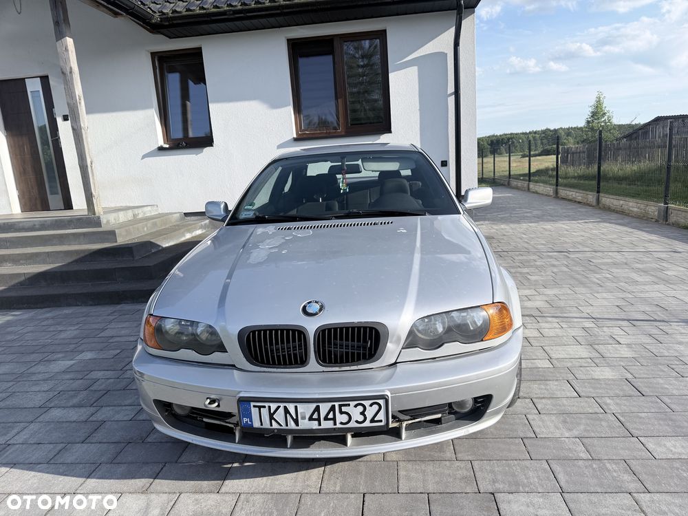 BMW E46 2002 photo 4