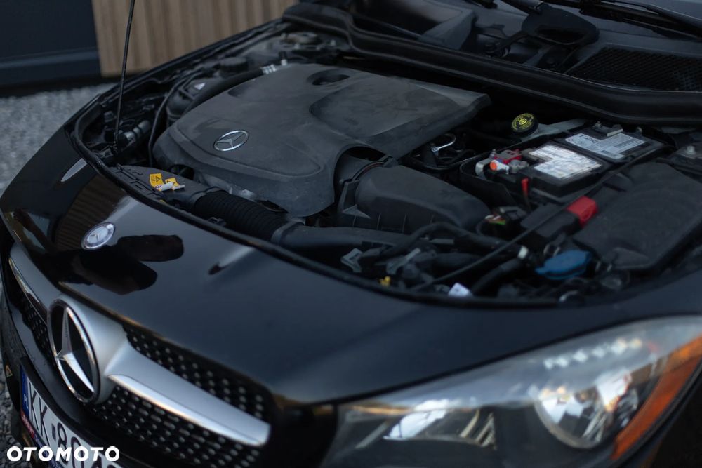 Mercedes-Benz CLA 250 7G-DCT AMG Line - 4