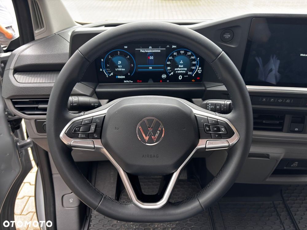 Volkswagen Transporter 2.0 TDI 150 KM 8-automat 8m L1 - 29