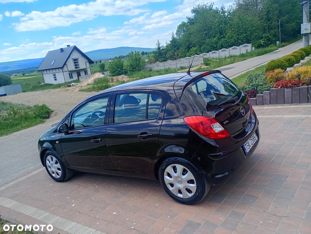 Opel Corsa 1.2 16V - 4