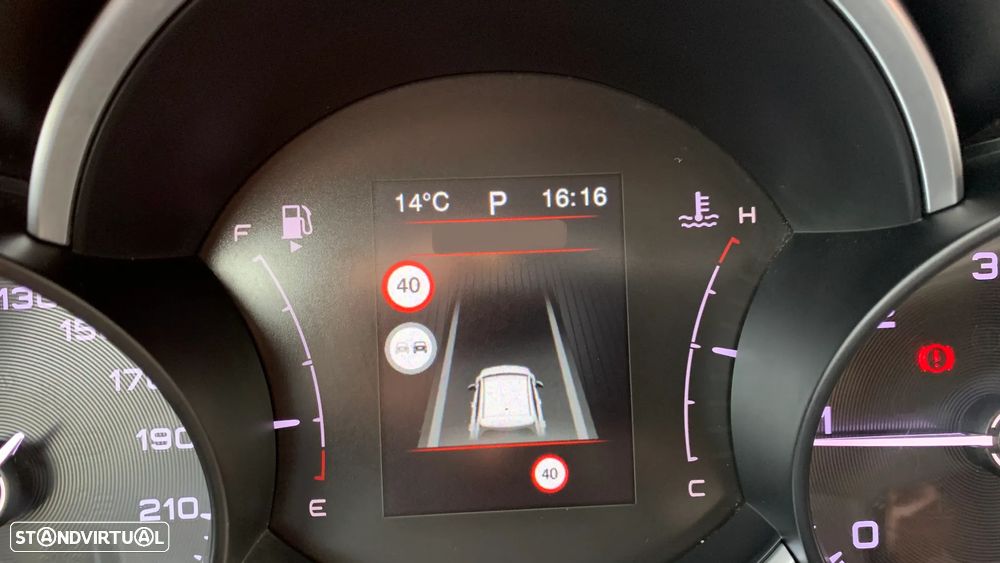 Fiat 500X 1.6 MJ City Cross J18 DCT - 25