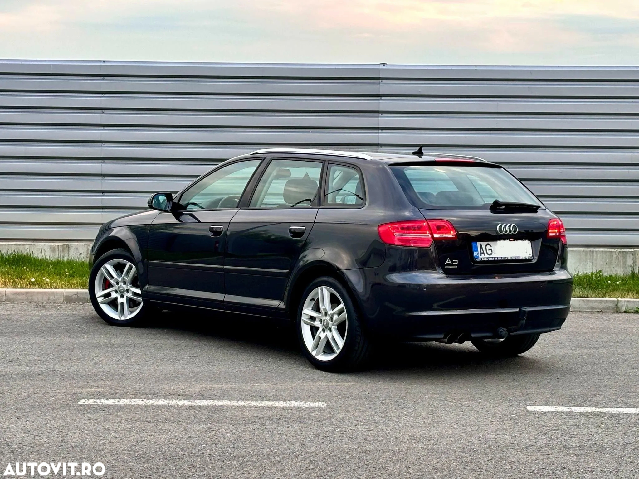 Audi A3 Sportback 2.0 TDI S-tronic Ambition - 2