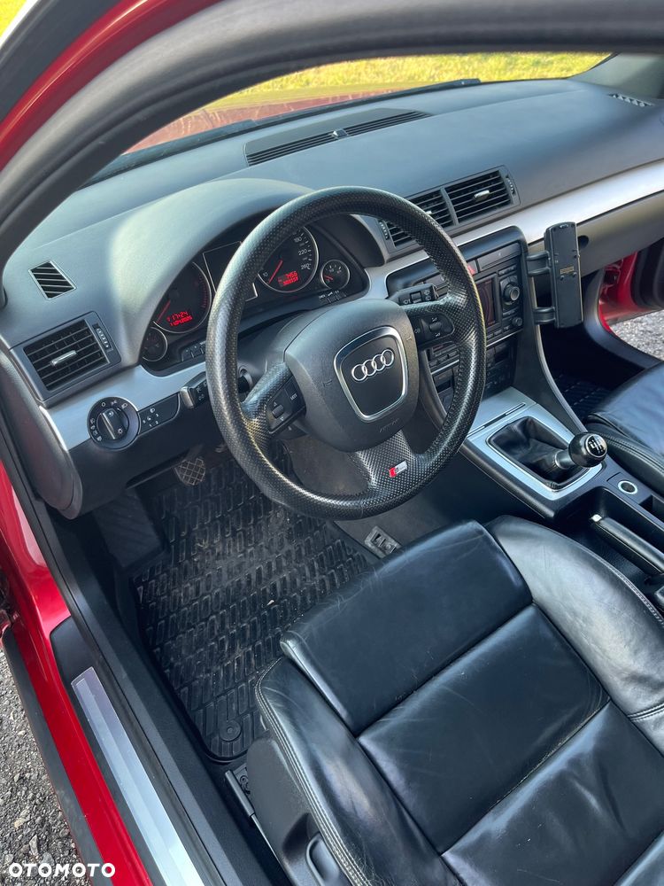 Audi A4 Avant 2.0 TDI - 22