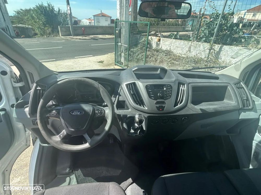 Ford Transit Outro - 15