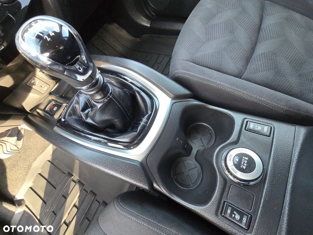 Nissan X-Trail 2.0 dCi ALL-MODE 4x4i Acenta - 6