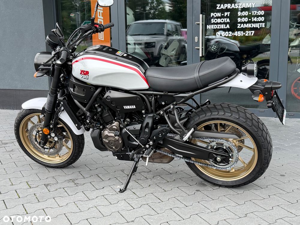 Yamaha XSR - 30