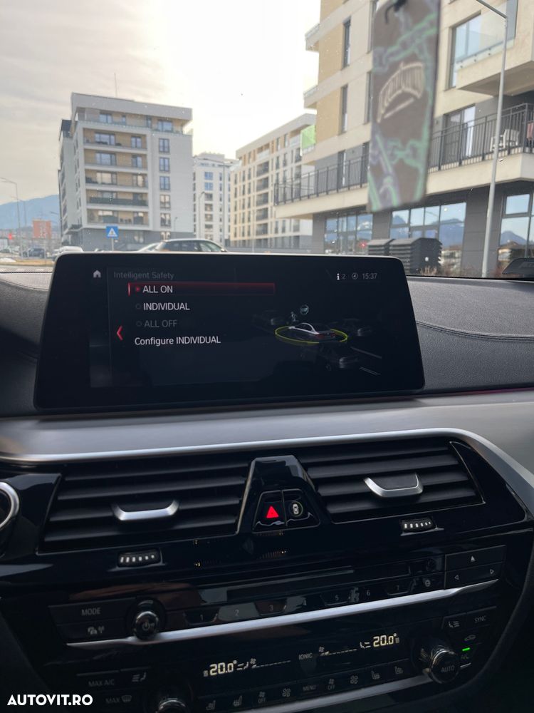 BMW Seria 5 540i xDrive Aut. Luxury Line - 18