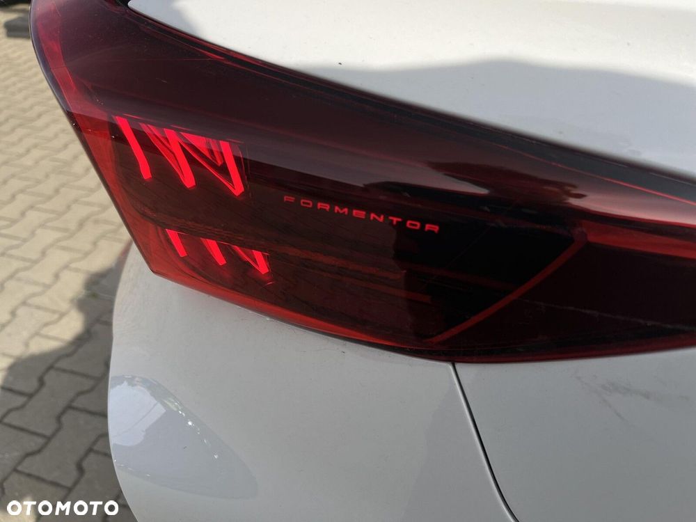 Cupra Formentor 1.5 TSI DSG - 10