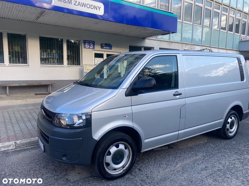 Volkswagen Transporter - 2