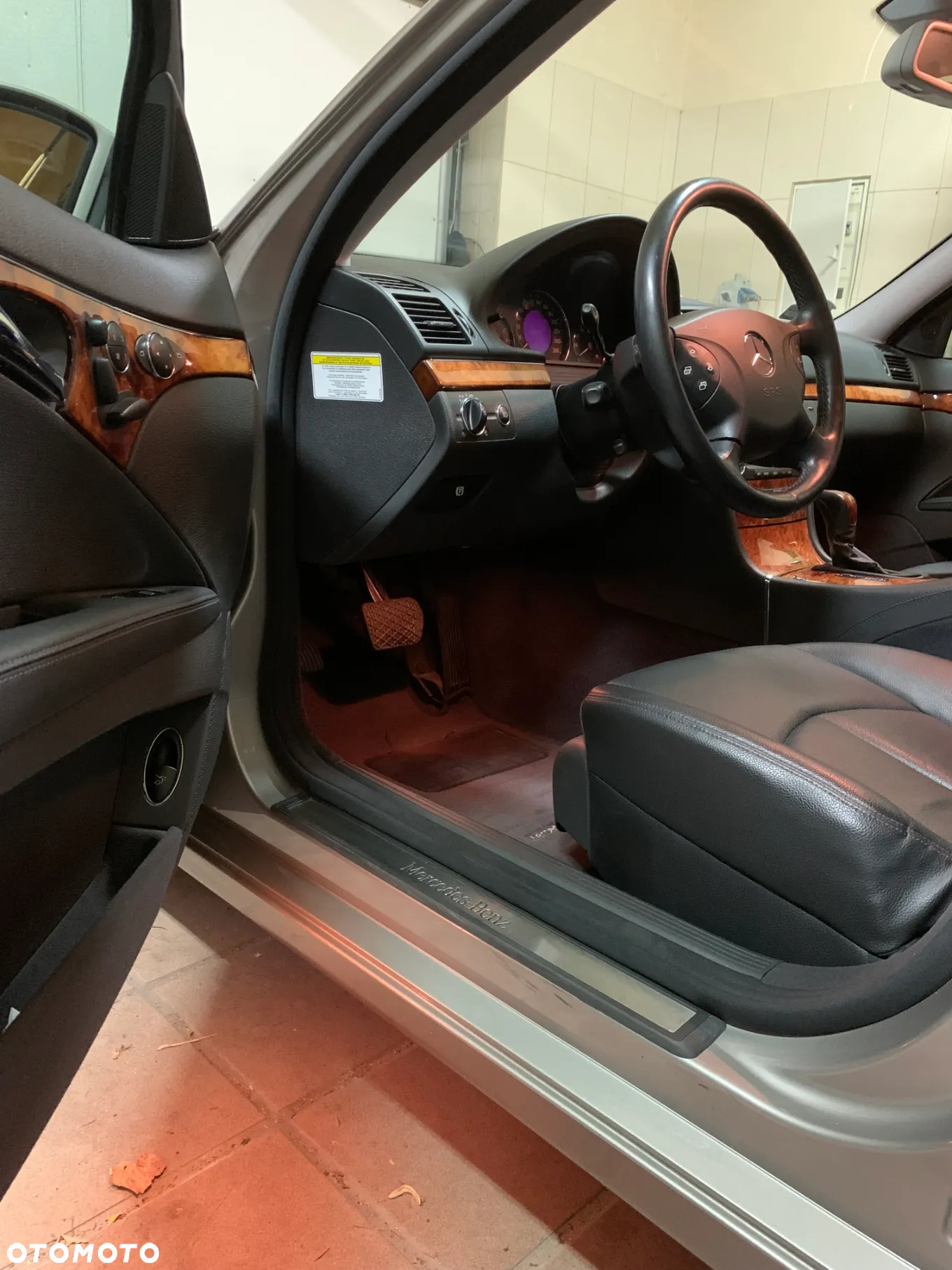 Mercedes-Benz Klasa E - 12