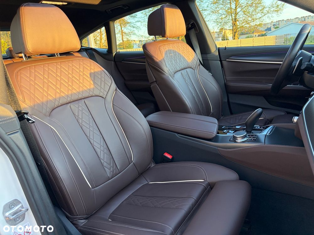 BMW Seria 6 640i xDrive Edycja M Sport - 3