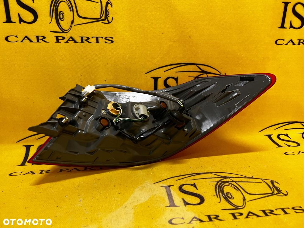 LEWA TYLNA LAMPA W BŁOTNIK INFINITI Q70 M35 EUROPA - 6