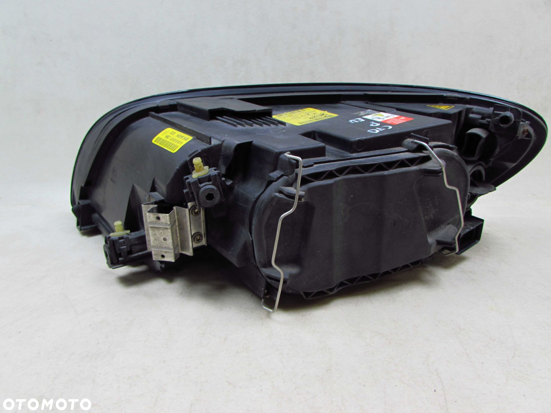 VOLVO C70 II 06-10 LAMPA REFLEKTOR PRZOD PRAWA 31283044 XENON EU / UK - 8
