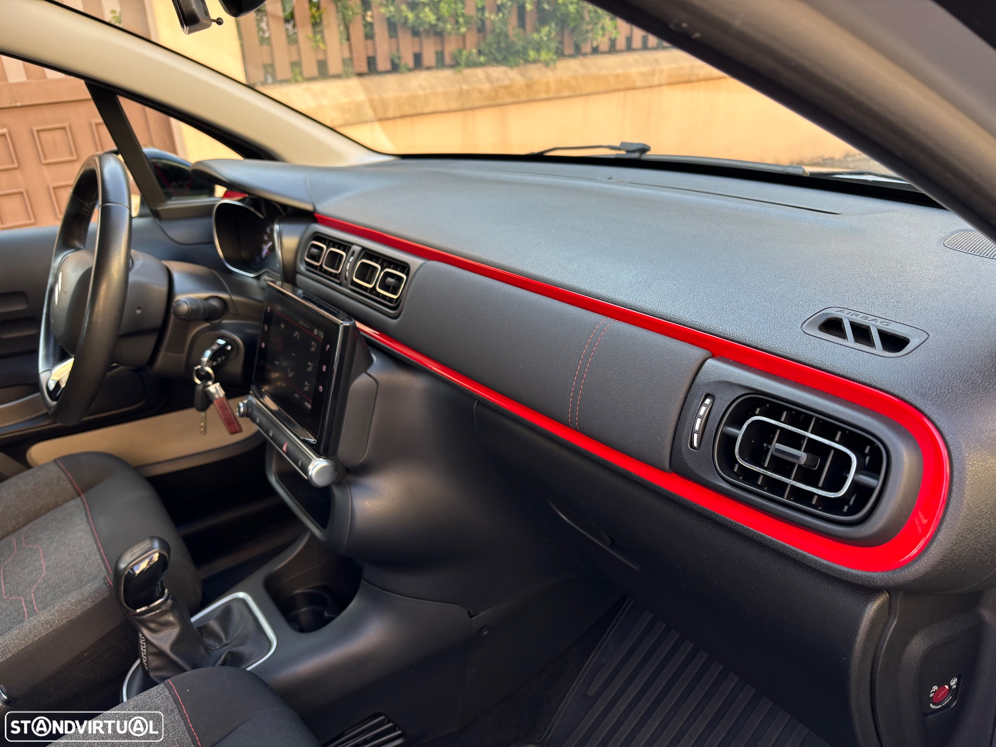 Citroën C3 1.2 PureTech Origins - 12
