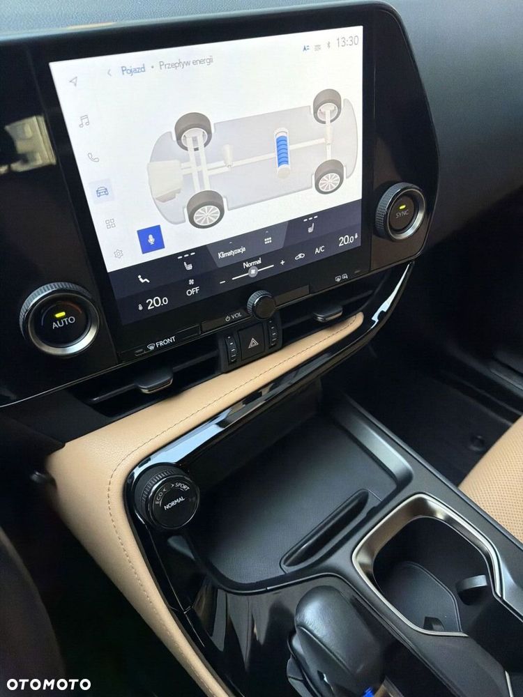 Lexus NX 350h Prestige AWD - 18