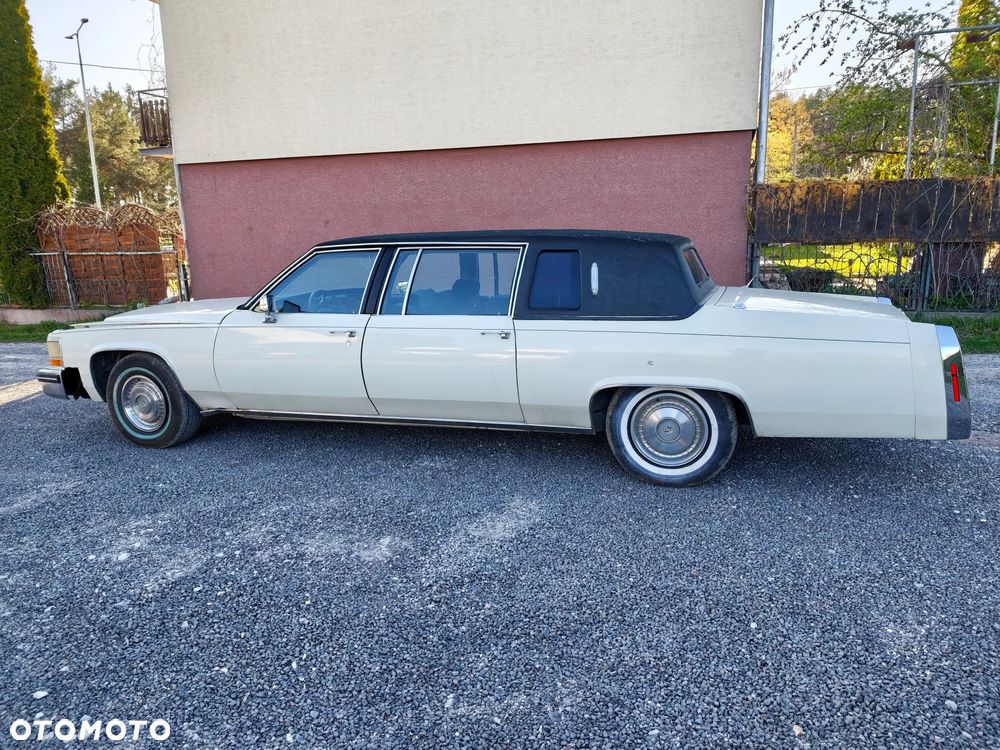 Cadillac Inny - 1