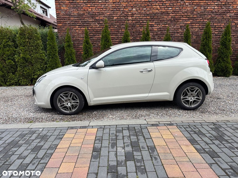 Alfa Romeo Mito 1.4 TB MultiAir Distinctive S&S TCT EU6 - 2
