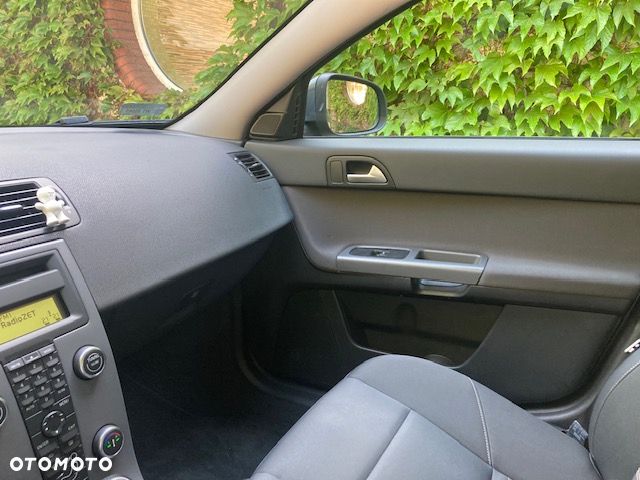 Volvo V50 - 17