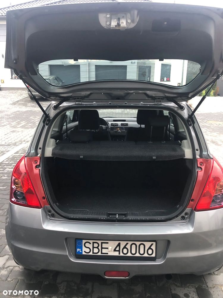 Suzuki Swift 1.3 GLX / Comfort - 11