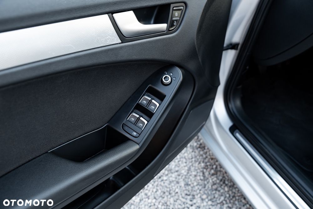 Audi A4 Avant 2.0 TDI Quattro - 17