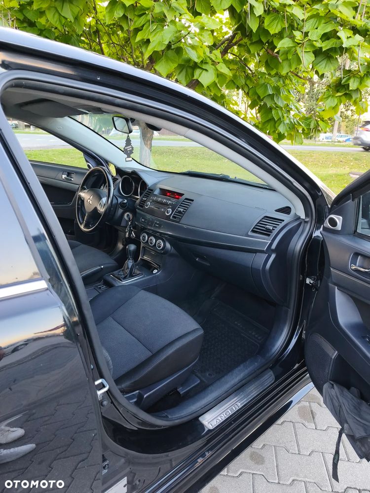 Mitsubishi Lancer 1.8 Intense - 6
