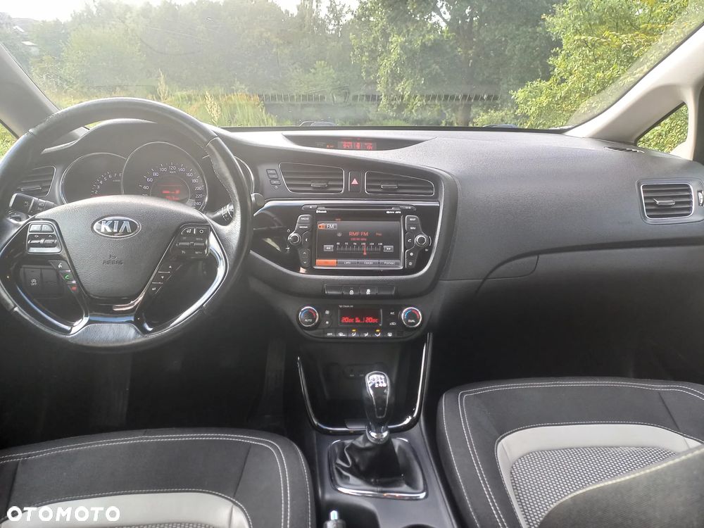 Kia Ceed 1.6 GDI XL - 20