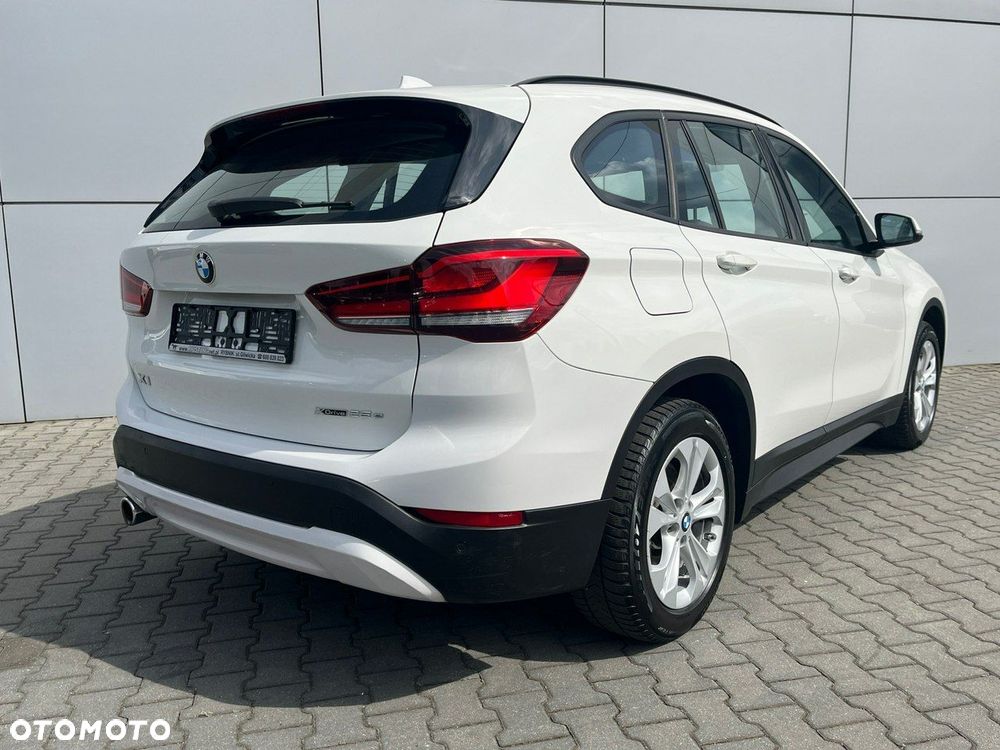 BMW X1 xDrive25e Advantage - 8