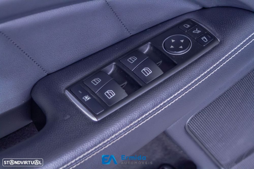 Mercedes-Benz CLS 350 - 33