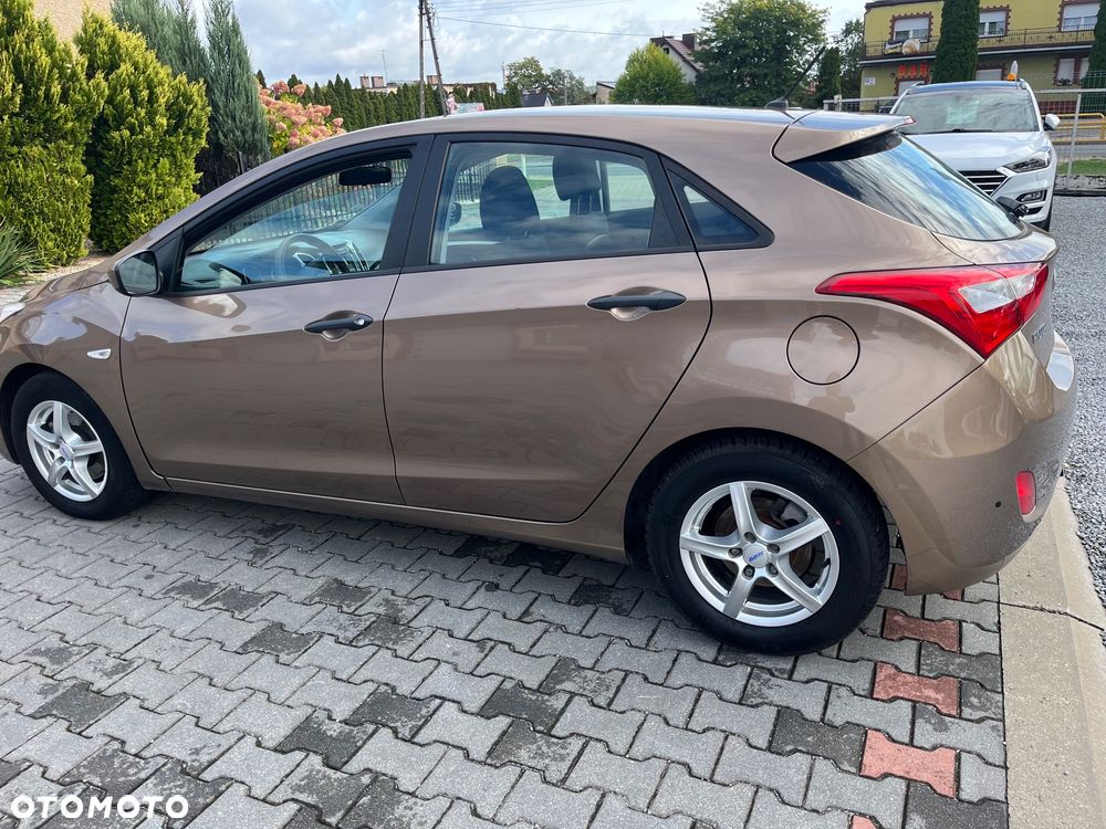 Hyundai i30 - 17